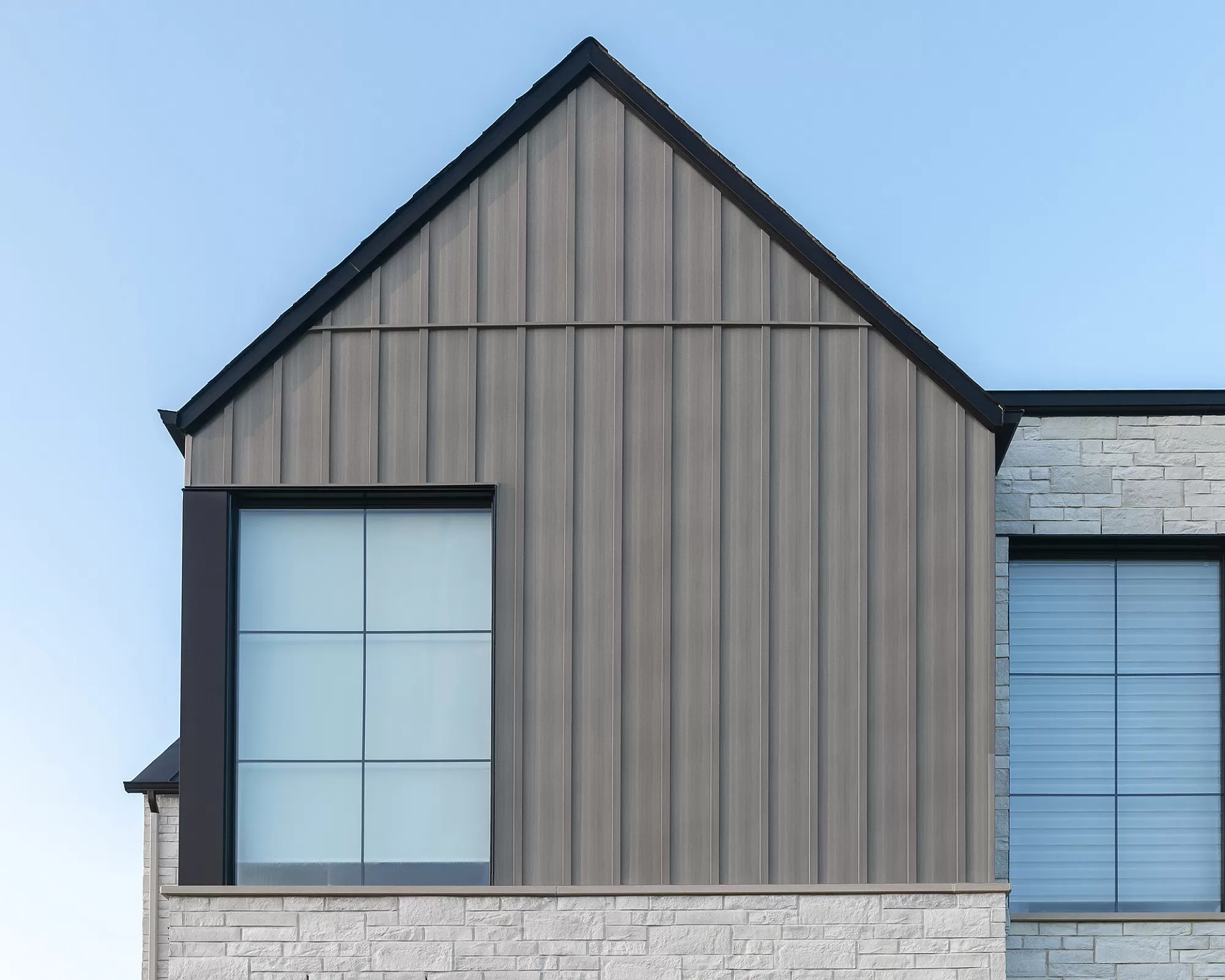 Why Choose Aluminum Siding for your Homes Exterior on the Rialux blog